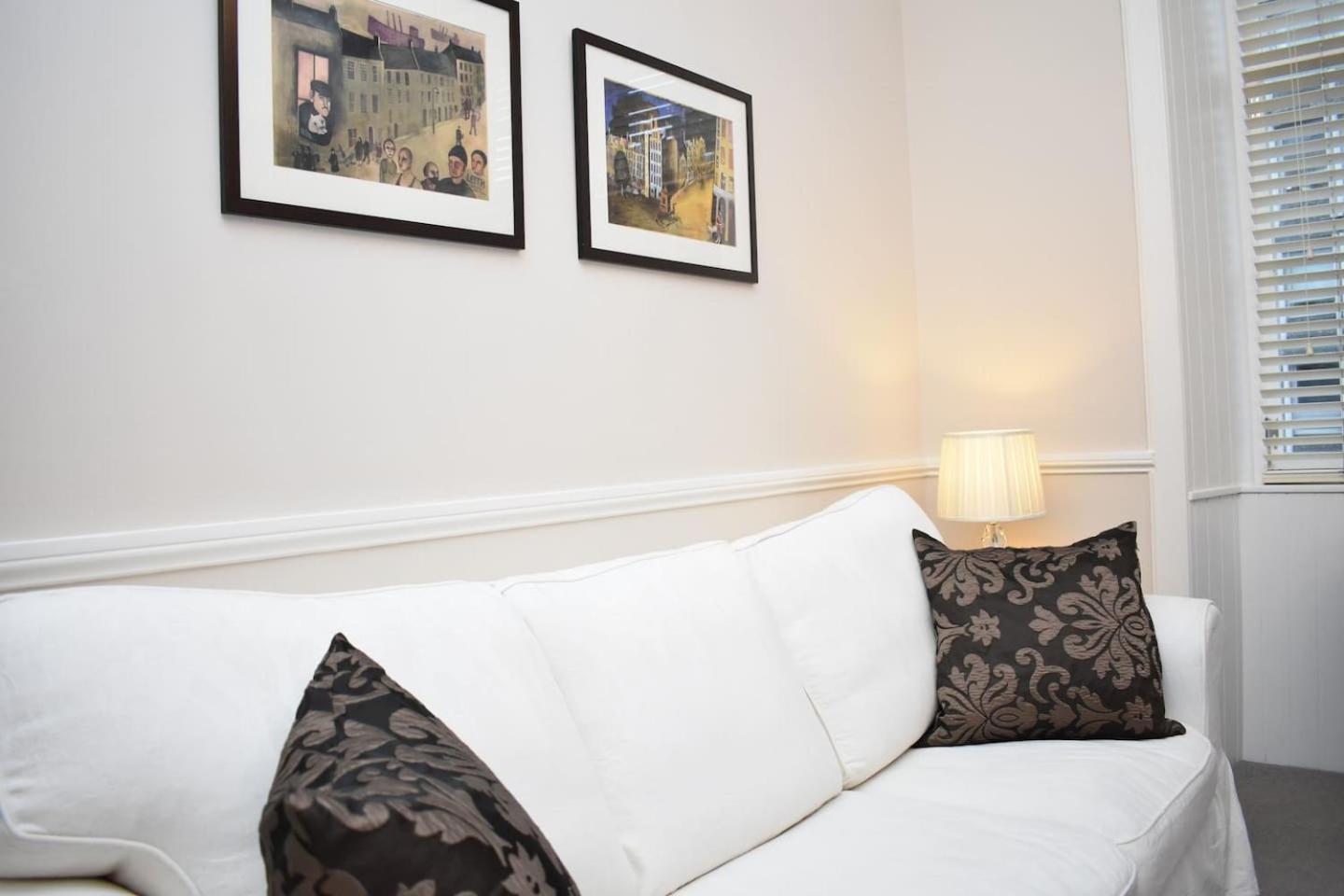 West Port - 2br In The Heart Of The Old Town Just Off The Grassmarket Appartement EDI