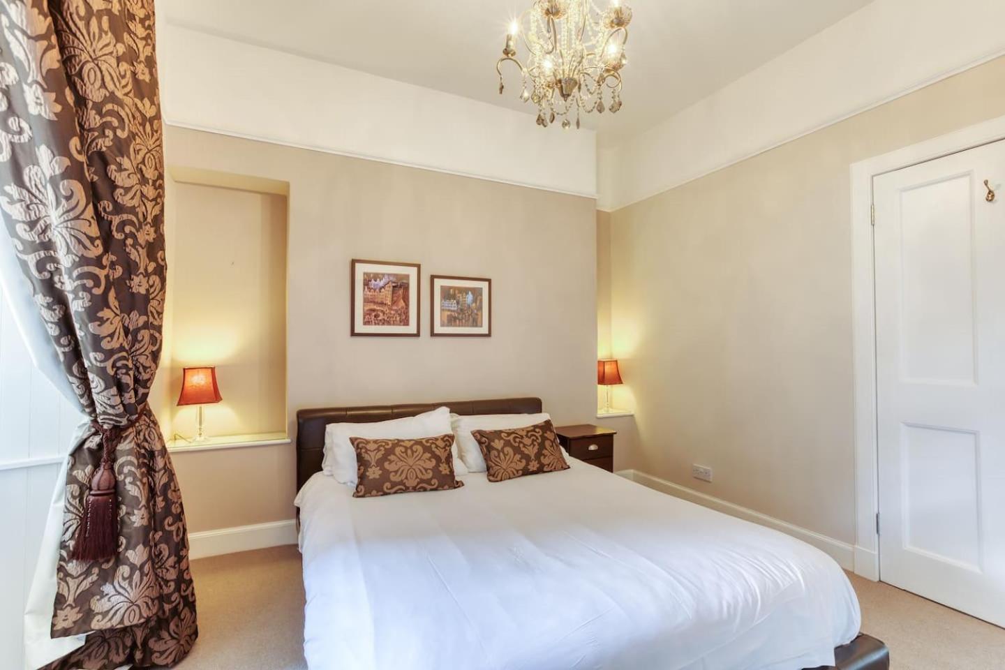 West Port - 2br In The Heart Of The Old Town Just Off The Grassmarket * EDI